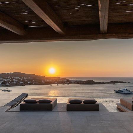 The Skyvilla Mykonos - A Landmark Property With Breathtaking Views Of The Psarou Bay Mykonos Town Dış mekan fotoğraf