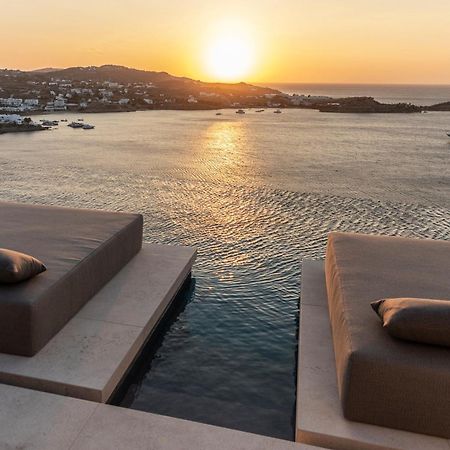 The Skyvilla Mykonos - A Landmark Property With Breathtaking Views Of The Psarou Bay Mykonos Town Dış mekan fotoğraf