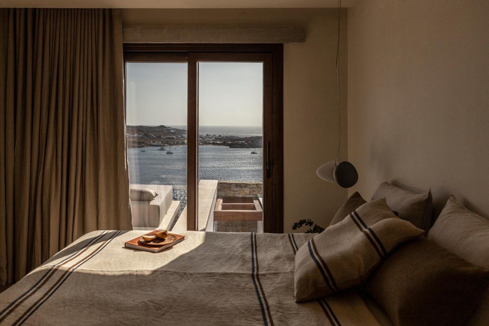 The Skyvilla Mykonos - A Landmark Property With Breathtaking Views Of The Psarou Bay Mykonos Town Dış mekan fotoğraf