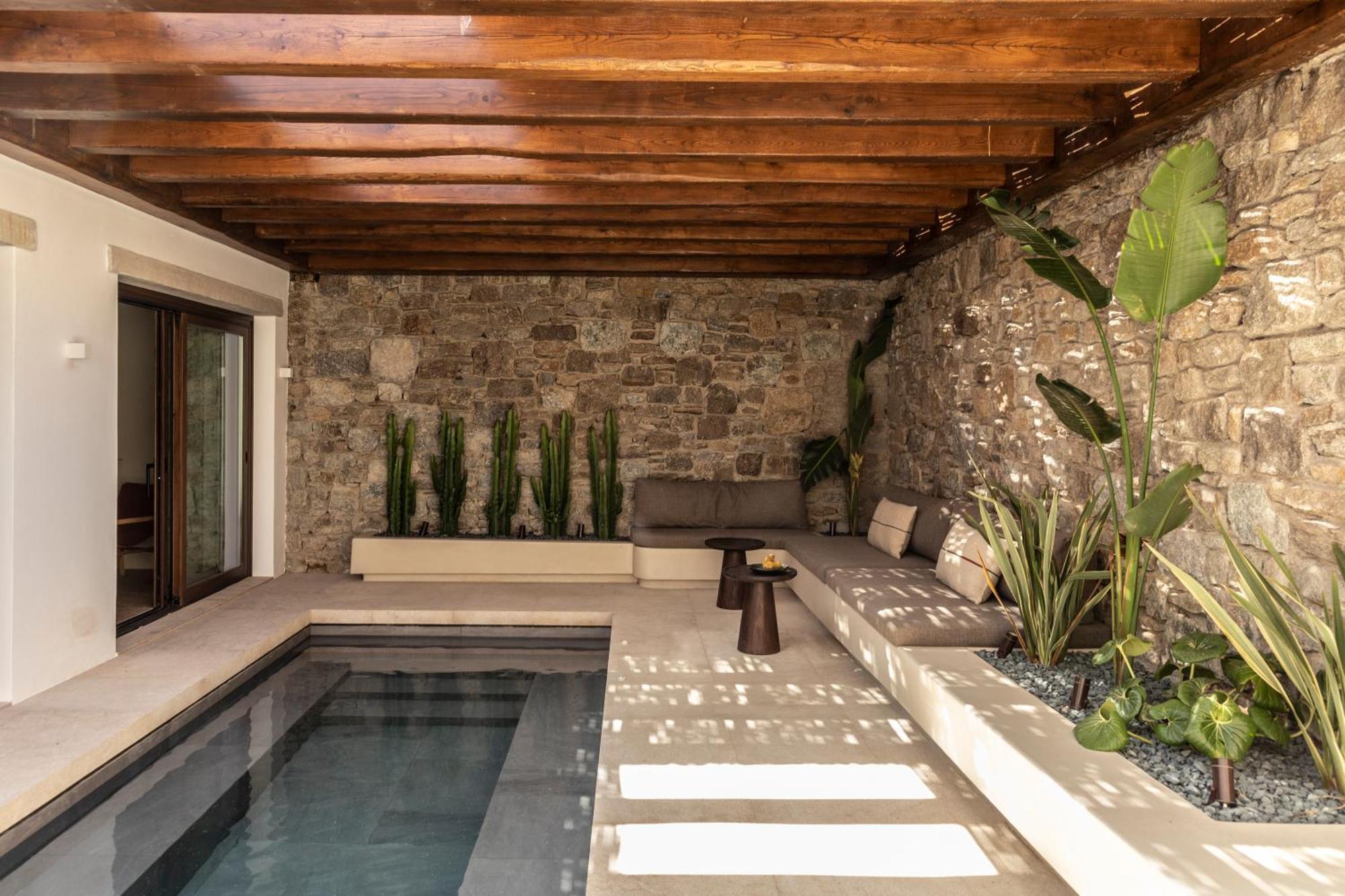 The Skyvilla Mykonos - A Landmark Property With Breathtaking Views Of The Psarou Bay Mykonos Town Dış mekan fotoğraf